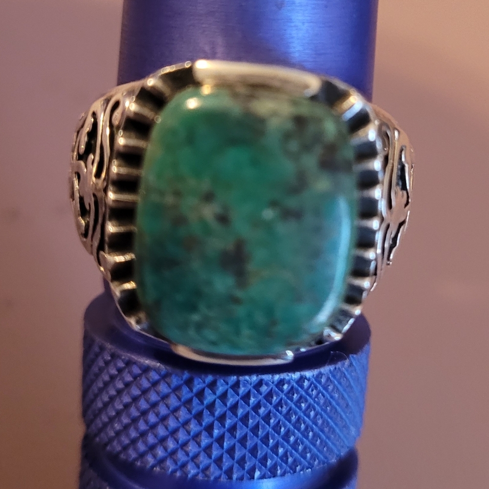 Retired Rare Silpada Ring